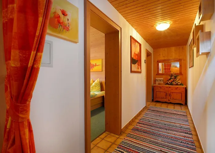 Jöchl Apartment *